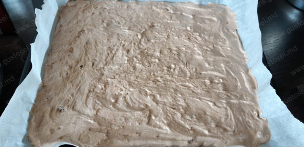 Tort Karo cu prune uscate