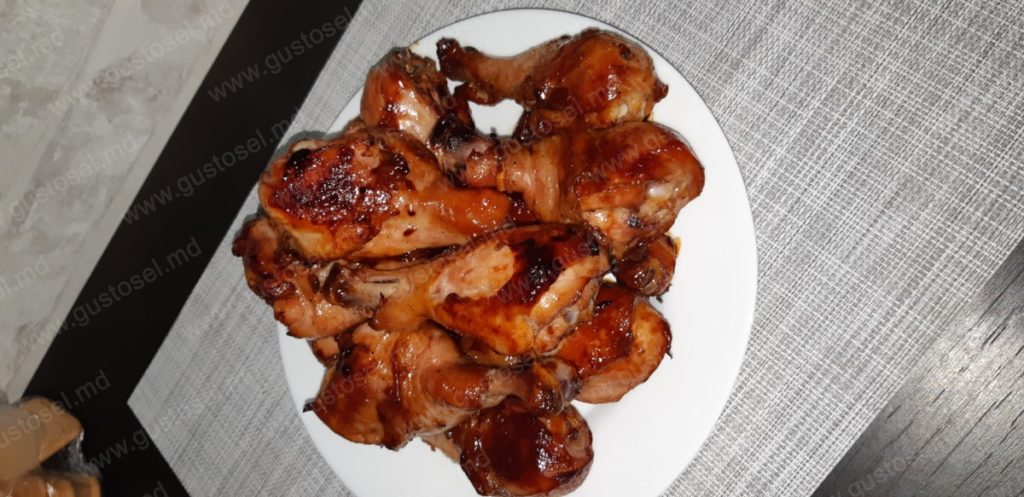 Gambe de pui la cuptor