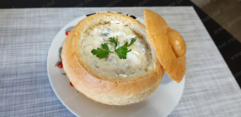 Supa crema cu piept de pui si ciuperci