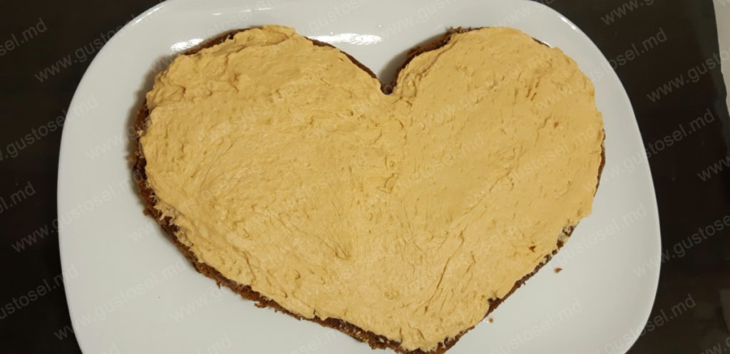 Tort Karo cu prune uscate