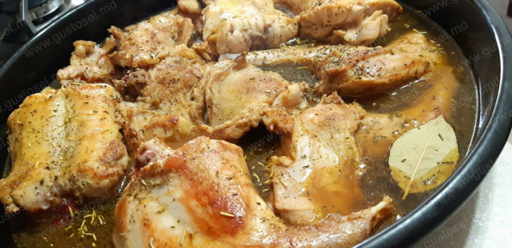 Carne de iepure in vin alb