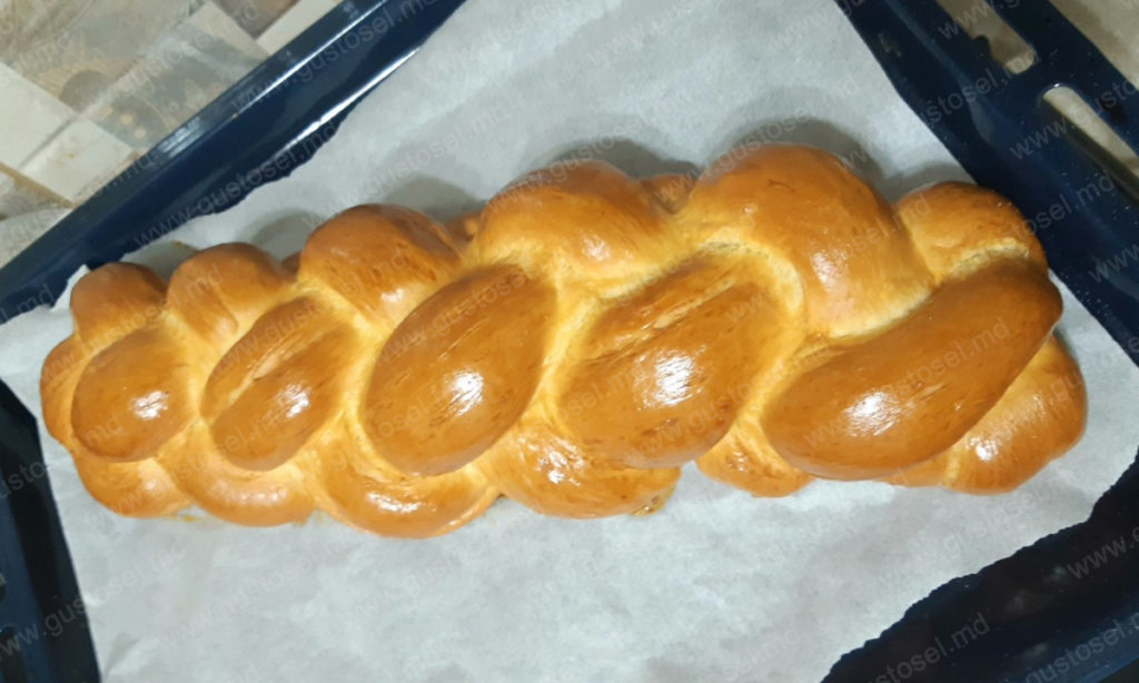 Franzela / paine impletita