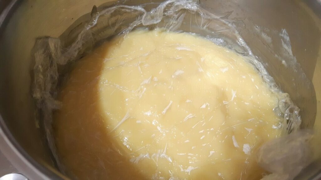 Crema fiarta de vanilie